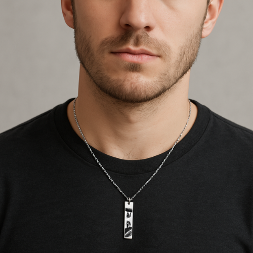 Personalised Eyes Necklace – A Memory You Can Hold Forever