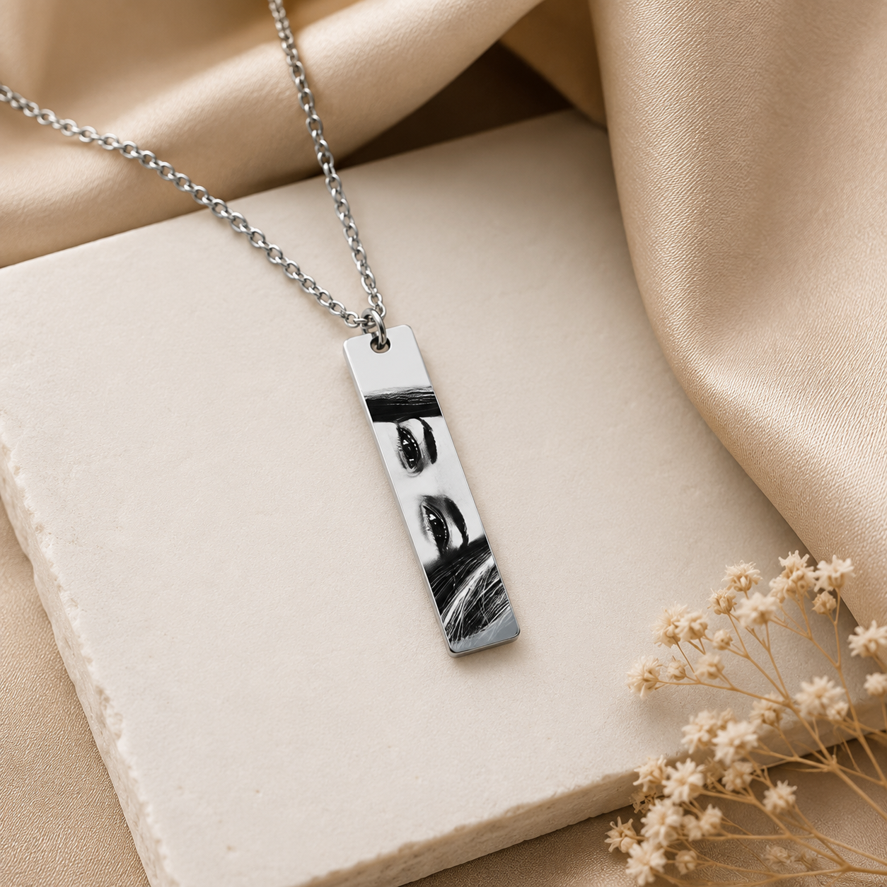 Personalised Eyes Necklace – A Memory You Can Hold Forever